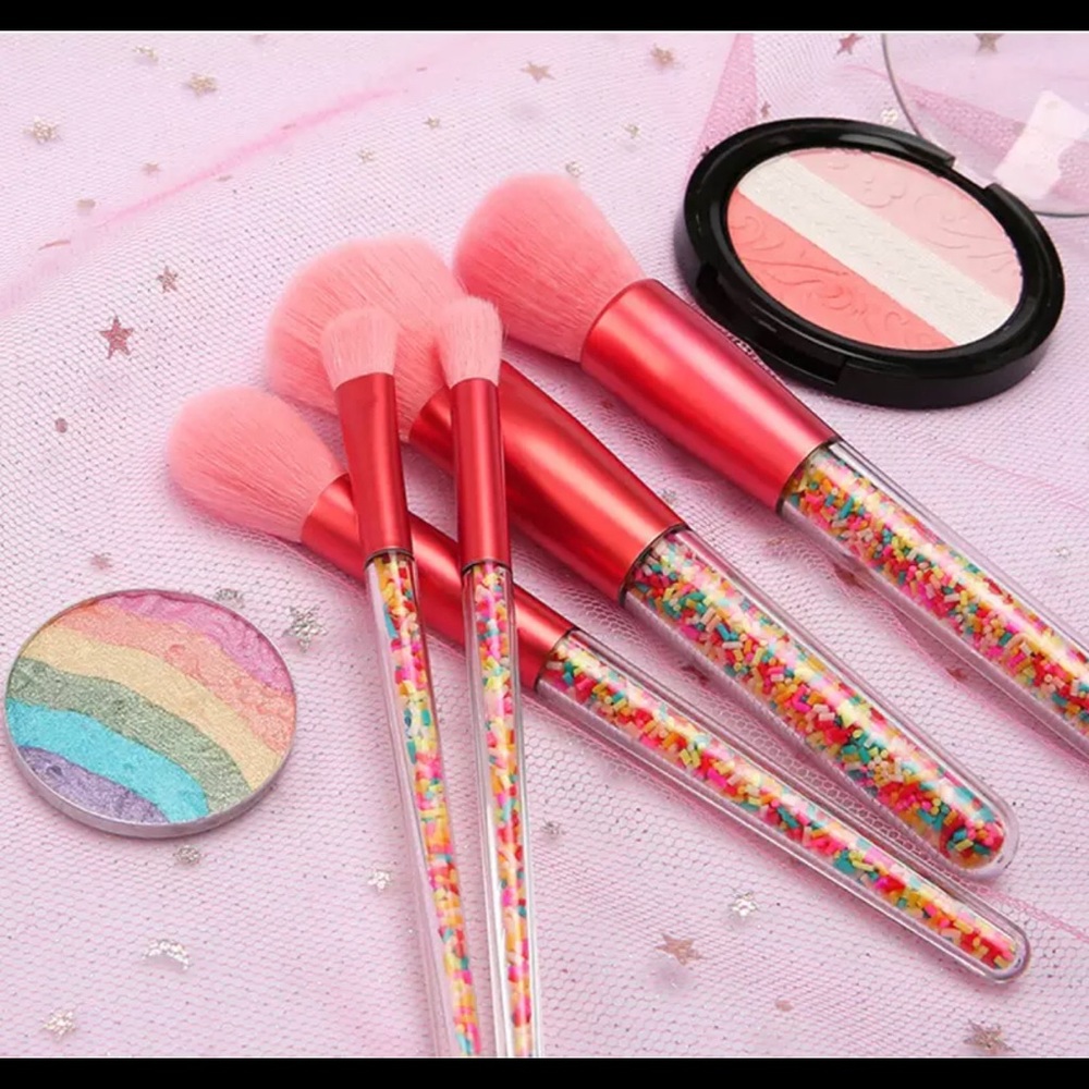 Set brushes candy